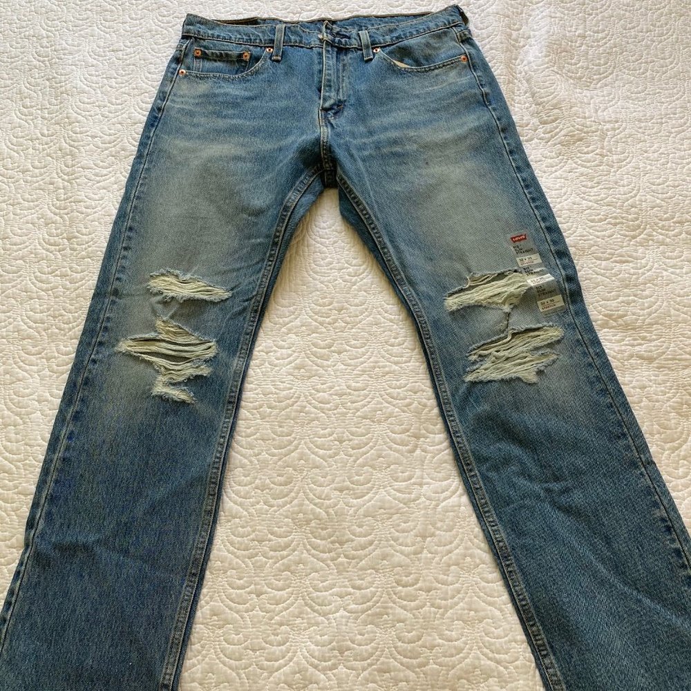 Levis jeans